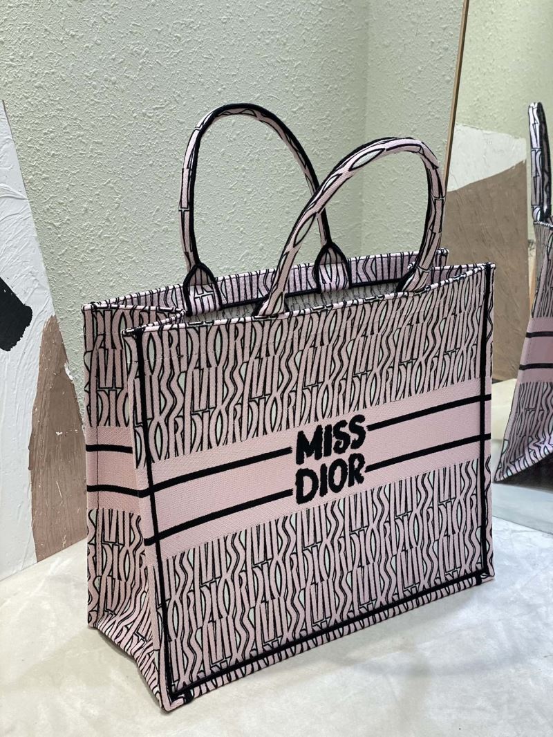 chr1st1an D10r shopping bags